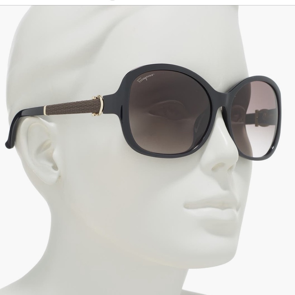 Salvatore Ferragamo 59mm Black Squared Sunglasses